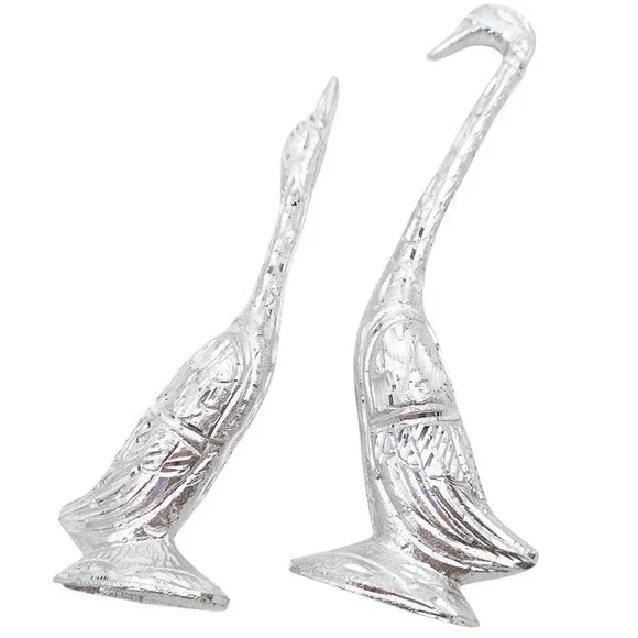 Vintage Aluminum Swan Figurine Pair 7" Hand-Carved Birds Boho Silver Decor - Picture 2 of 12
